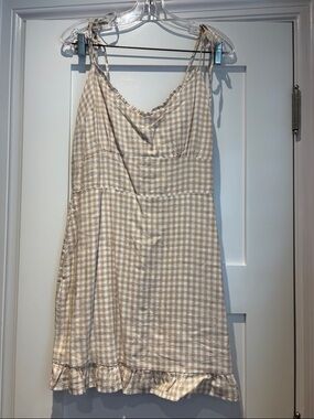Abercrombie & Fitch Beige and White Gingham Tie-Shoulder Sundress